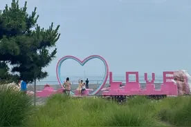 什么样的文化IP格外引人注目——浅议情人坝与月光码头图片