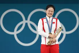 第28金！罗诗芳，举重若轻！图片