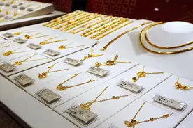 黄金回收店的回收价比银行高？记者实地调查发现，原来如此……图片