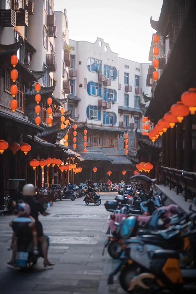 德兴入选中国体育旅游精品项目！快来打卡“铁人”同款赛道，畅游湖光山色！