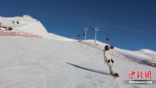 这座7万人口的县城即将涌入80万人，只为一项运动……