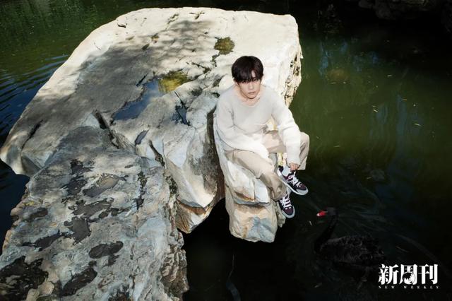 最年轻影帝易烊千玺：有时更想做个晚熟的人