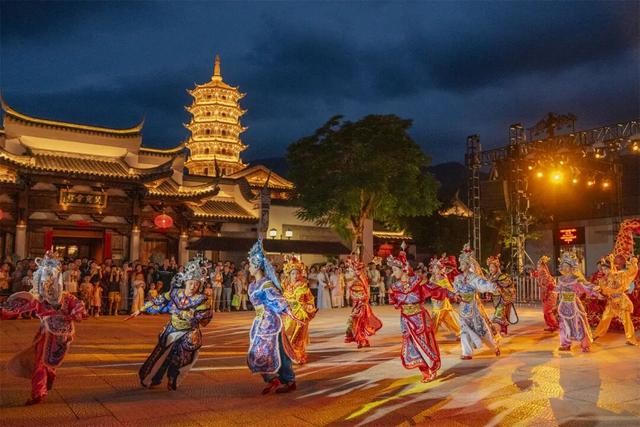 闽越水镇夜太美！国庆来闽侯，带你“超时空”穿越→