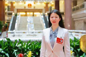 全国人大代表陈玮：“完善制度+人才培养”，破解老龄化难题图片