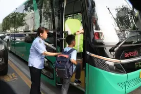 北京公交地铁换乘距离缩短 50米接驳率提升至90%图片