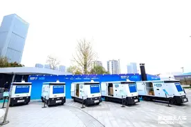 单次装载快递800-1000件！新石器无人车上新图片