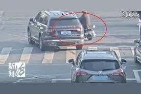 电瓶车被汽车撞，交警霸气喊话5遍“你全责”！女子不服：凭什么？图片