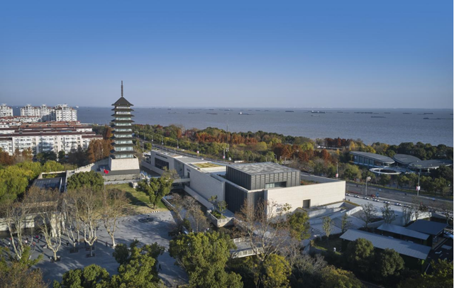 仅此一周！宝山推出半价+99元畅玩卡，非遗美食+滨江美景承包你的快乐