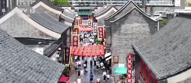 上合组织天津峰会丨听相声、品民俗 外国游客“买买买”不停 体验津津有味“国际范儿”
