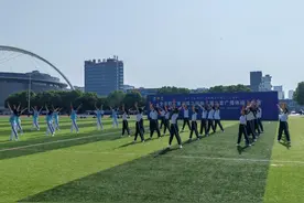 明光举办第三届职工工间操比赛图片