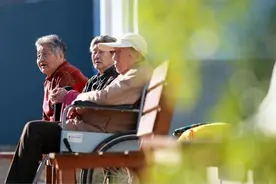 将房产赠与同事多年后，93岁老人再婚欲收回，法院：驳回上诉图片