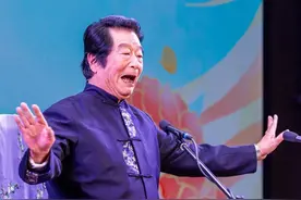 青蓝记(4)|扬州评话：一代新人接过大师“惊堂木”图片