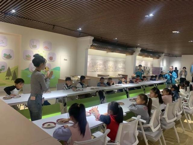 暑假过半 淄博文化游成“香饽饽”