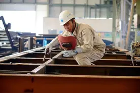 大国新工匠｜“顶级焊匠”邱明辉，助力建筑行业“中国制造”蜚声海内外图片