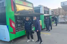 石家庄公交全力保障春节期间城市公交平稳运营图片