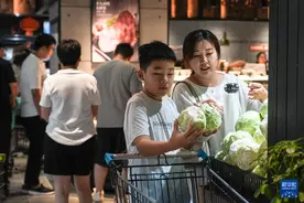 中国经济样本观察·企业样本篇丨何以胖东来——一家“网红”商超的坚守与嬗变图片