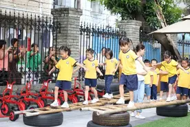 养猪、生火做饭……这所幼儿园的硬核劳动课“火了”！图片