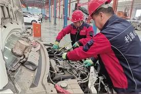 只要两小时，报废汽车就能变废为宝！记者带你探访绿色精细化汽车拆解流水线图片