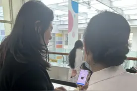 从至少跑3趟到指尖办理，宝宝家长刷脸可申办出生“九”件事图片