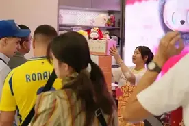 LABUBU，步步高升？图片