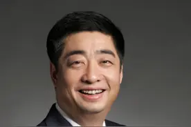 华为官宣：胡厚崑“接棒”孟晚舟当值轮值董事长，已加入华为33年图片