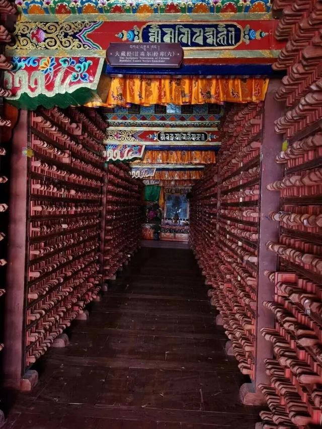 秋天的公路旅行，我会选择G317！