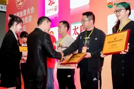 回眸2023，展望2024，泰山原浆啤酒领“鲜”力再上新台阶图片