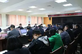 梧州市党外人士围绕优化营商环境专题开展民主监督活动图片