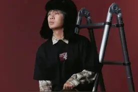 时尚圈终究让杨迪闯进去了 气质发生了天翻地覆的变化图片