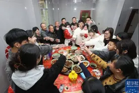 宁愿找搭子也不走亲戚？​年轻人“断亲”无需担忧 |新京报快评图片