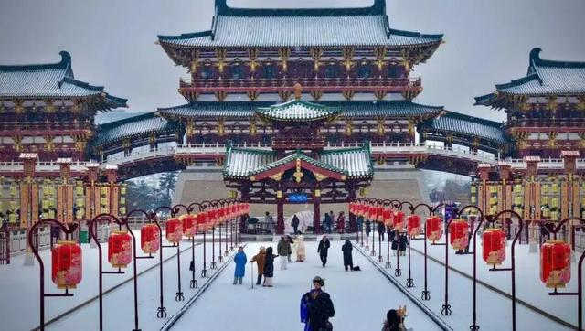 快，晒出你手机里2026年的第一场雪！