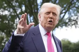 特朗普：已下令将两艘核潜艇部署至俄罗斯附近图片