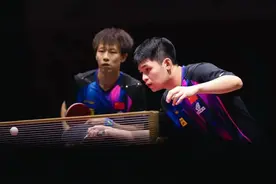 火力全开！林高远/林诗栋晋级世乒赛男双八强，一日三赛的林诗栋坦言非常疲惫图片