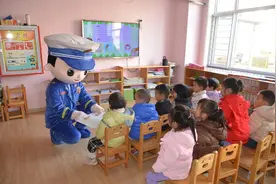 119消防宣传月 | 万全区消防救援大队走进博苑幼儿园为萌娃撑起保护伞图片