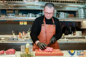 “世界上最遥远的距离”乌拉圭牛肉推广活动在京举办图片