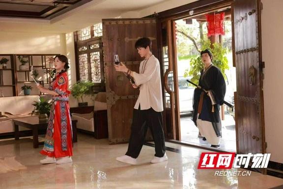 解锁龙山文旅“新玩法” 微短剧《重生之我在秦朝送快递》9月15日全网上线