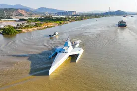 全球首次公开亮相！无人作战艇“虎鲸”抵达珠海！图片