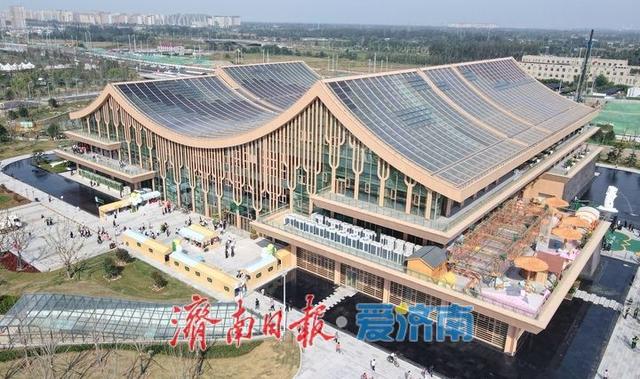 “国庆中秋”双节来黄河北，鹊华生态文化区邀您来做客