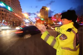 威海中心城区信号灯路口联网率达98%图片