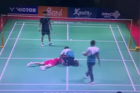 羽球新星之死：各方看好的17岁小将，原本“倒下还抬头了”图片