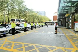 从定责到赔付“一网通办”，中华财险打造车险理赔“保交联动”服务新模式图片