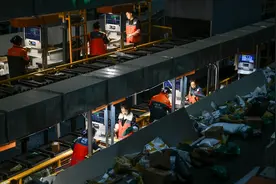 “双十二” 快递忙图片