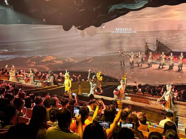 千场演出！青岛首个常态化演艺项目《寻梦沧海》演绎“向海图强”史诗