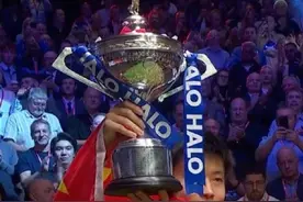 维多利亚斯诺克学院发文庆祝赵心童夺冠图片