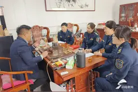 山东高速滨州发展公司梁才乔庄收费站开展送服务进企业活动 优化服务举措 赋能物流企业发展图片