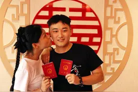 从“跨省通办”向“全国通办”迈进 婚姻登记取消提供户口簿公开征求意见图片