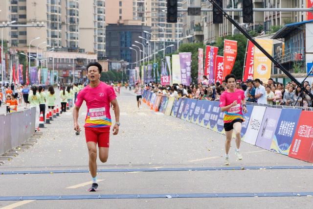 镇宁：1-9月游客接待人次超470万，“甜蜜镇宁”加速“流量”变“留量”