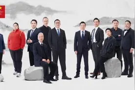 泡泡玛特创始人王宁入选《中国新闻周刊》2024封面人物图片