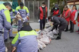 滴水湖捕鱼有啥讲究？只捕6斤以上的鱼！保护水系，捕大留小，轮捕轮放图片