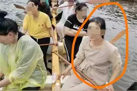 重庆秀山一女子龙舟队训练时翻船致1死2失联，知情人：失联两人已找到，均已不幸身亡图片